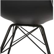 Chaise style industriel design à accoudoirs 'HERTIG' noire avec 4 pieds en métal noir