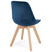 Chaise design 'Milano' en velours bleue avec 4 pieds en bois naturel