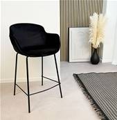 Tabouret de snack design à accoudoirs 'CARINO MINI' en velours noir 4 pieds métal noir dossier haut
