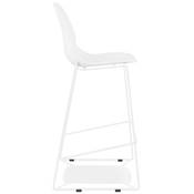 Tabouret de bar empilable design 'GREAT' blanc avec pieds tréteaux en métal blanc dossier haut
