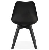 Chaise design 'Blackstad' noire avec 4 pieds en bois noir