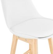 Tabouret de bar design scandinave 'Chairman' blanc avec 4 pieds en bois naturel et dossier haut