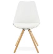 Chaise scandinave design 'Sueden' blanche avec 4 pieds en bois naturel