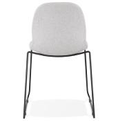 Chaise design empilable 'Teknik Black' en tissu gris clair pieds tréteaux en métal noir