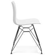 Chaise design 'Sländak Black' blanche avec 4 pieds en métal noir