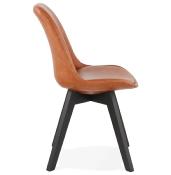 Chaise design 'Blackstad' marron avec 4 pieds en bois noir